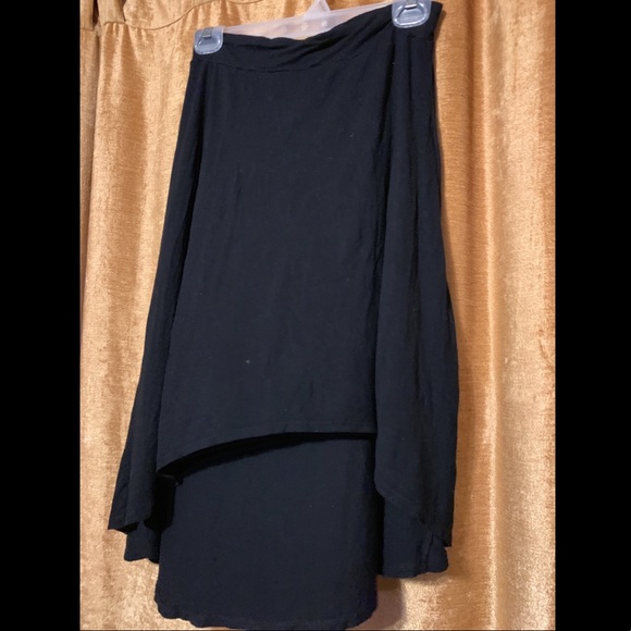 Forever 21 black asymmetrical skirt - Picture 2 of 3